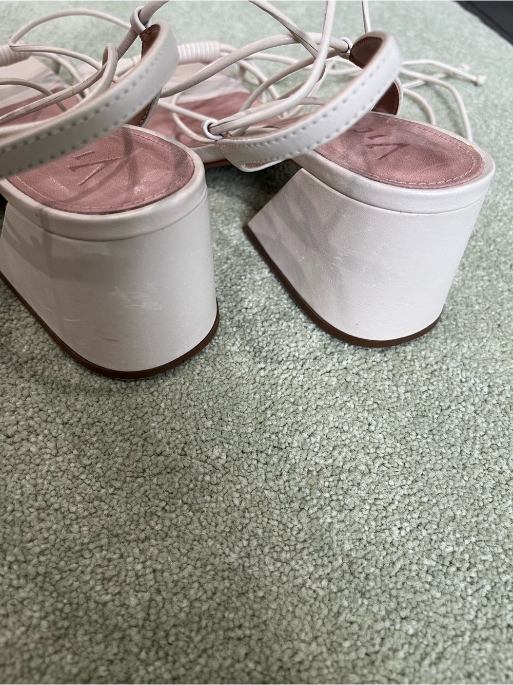 NWOT Vicenza Strappy Cream Block Heel Sandals Ankle Tie Free People - Picture 9 of 11